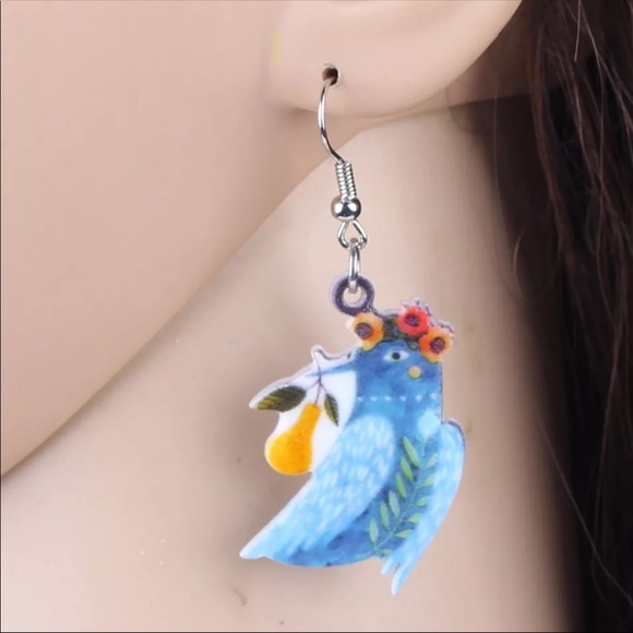 Partridge and a Pear Acrylic Earrings - Picture 4 of 5